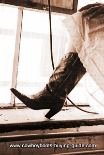 fitting womens cowboy boots fitting womens cowboy boots